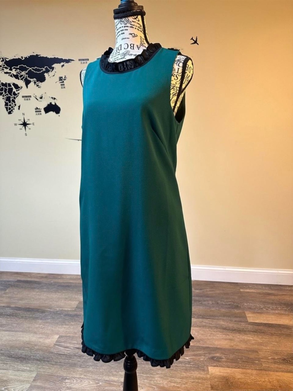J.Crew Sleeveless Forest Green Shift Dress with Blue Ruffled Trim Size 8